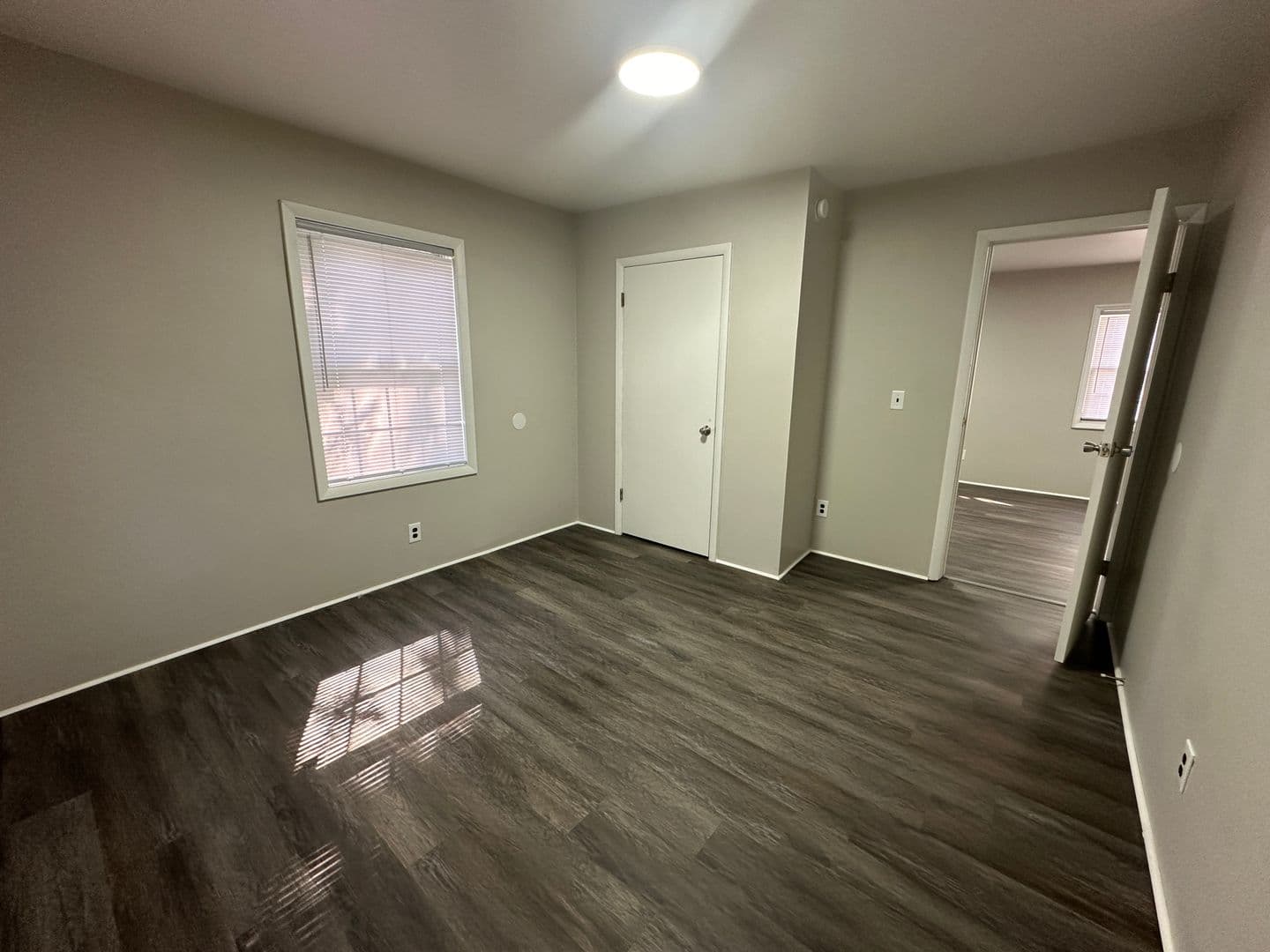 Jackson Apartment: 414 N State St