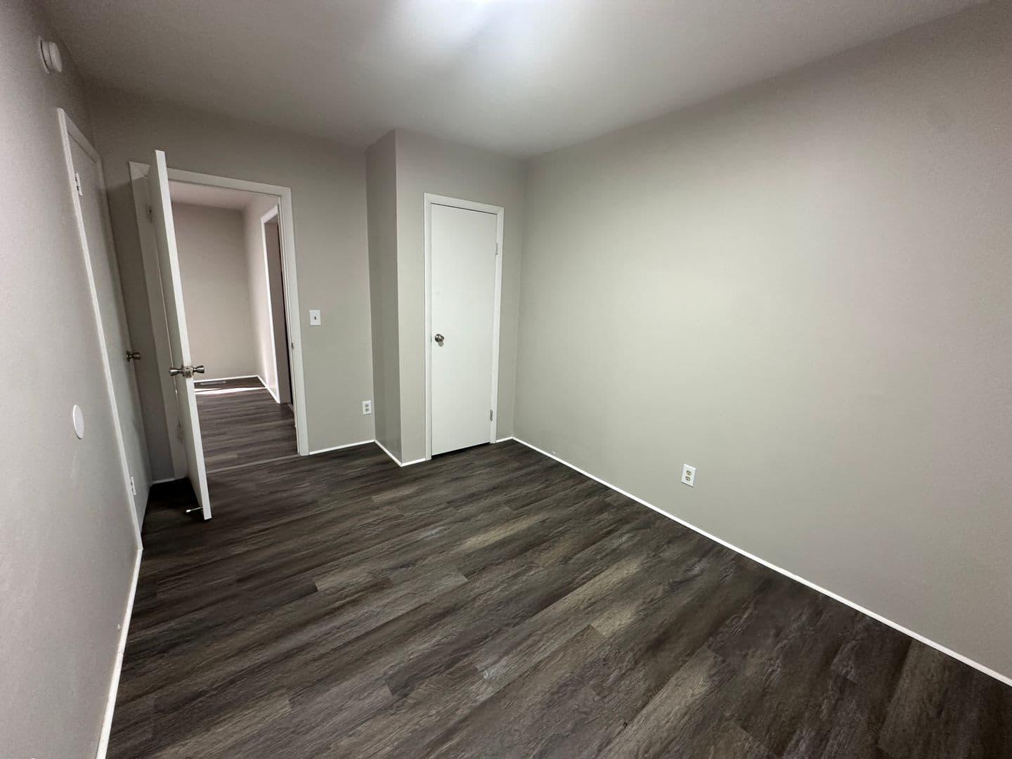 Jackson Apartment: 414 N State St