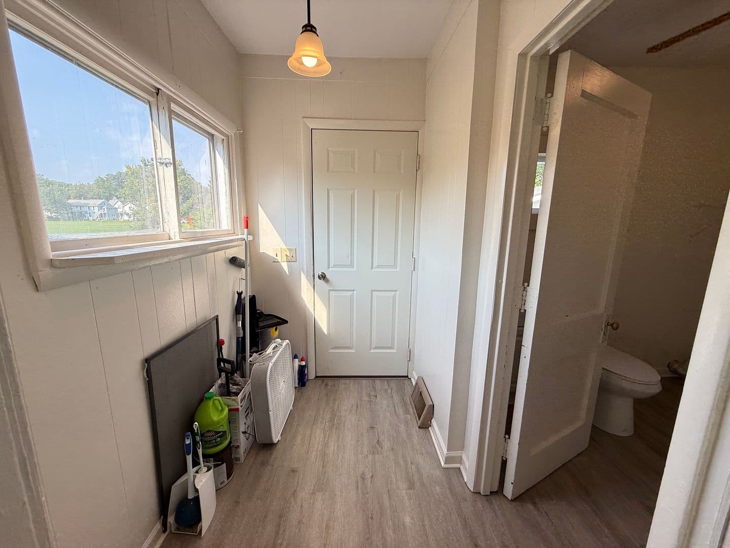 Jackson Apartment: 306 N Elm Ave