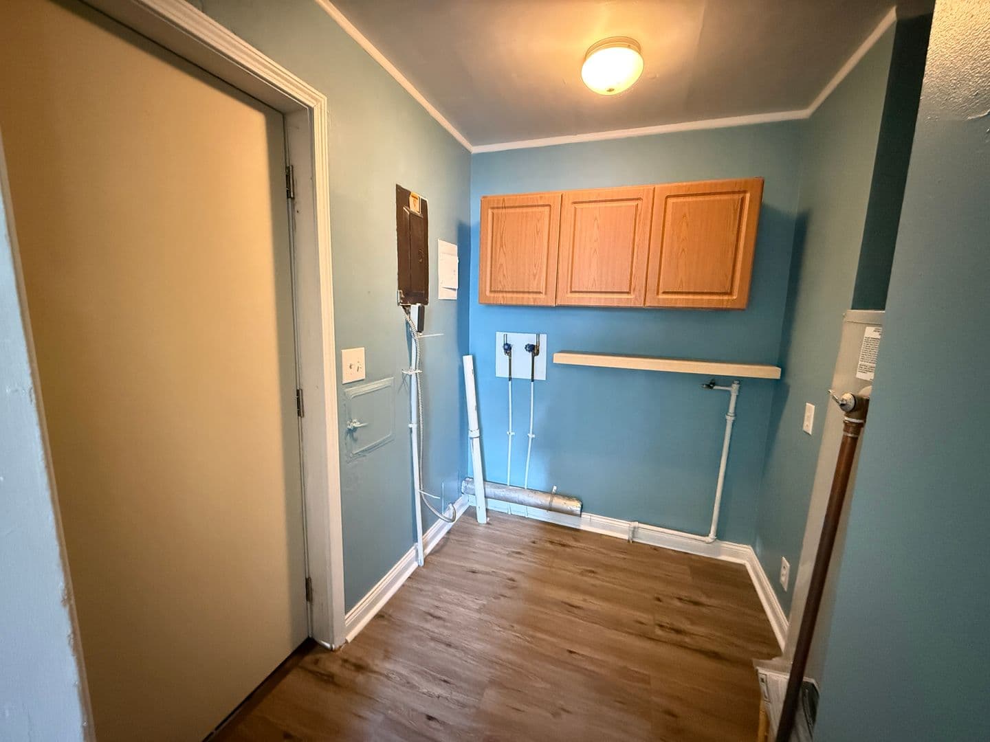 Jackson House: 2428 Midday St