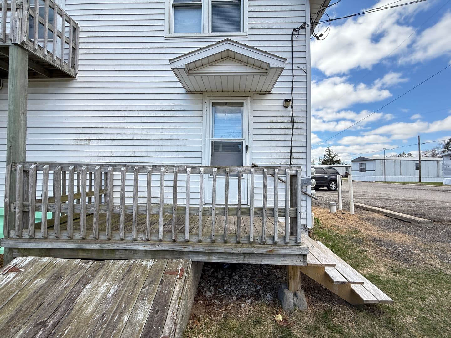 Jackson Apartment: 5680 Trail Park Dr