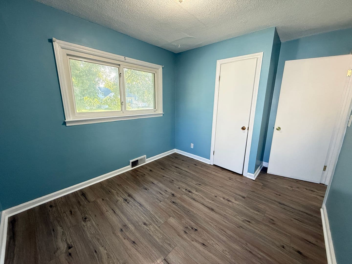Jackson House: 2428 Midday St