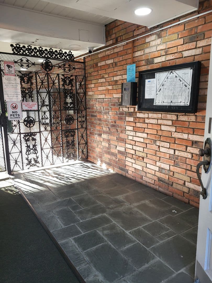 San Antonio Condo: 8401 N New Braunfels #350A