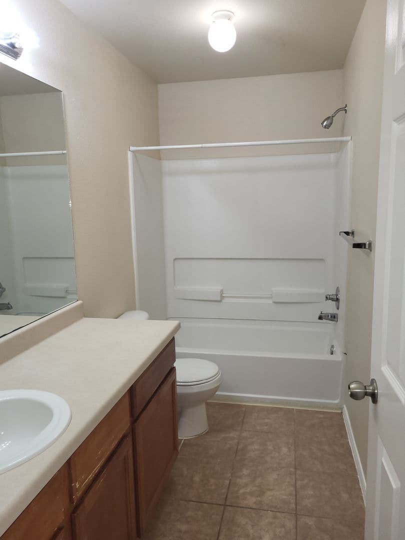 San Antonio Townhome: 10719 Mathom Landing Unit 3