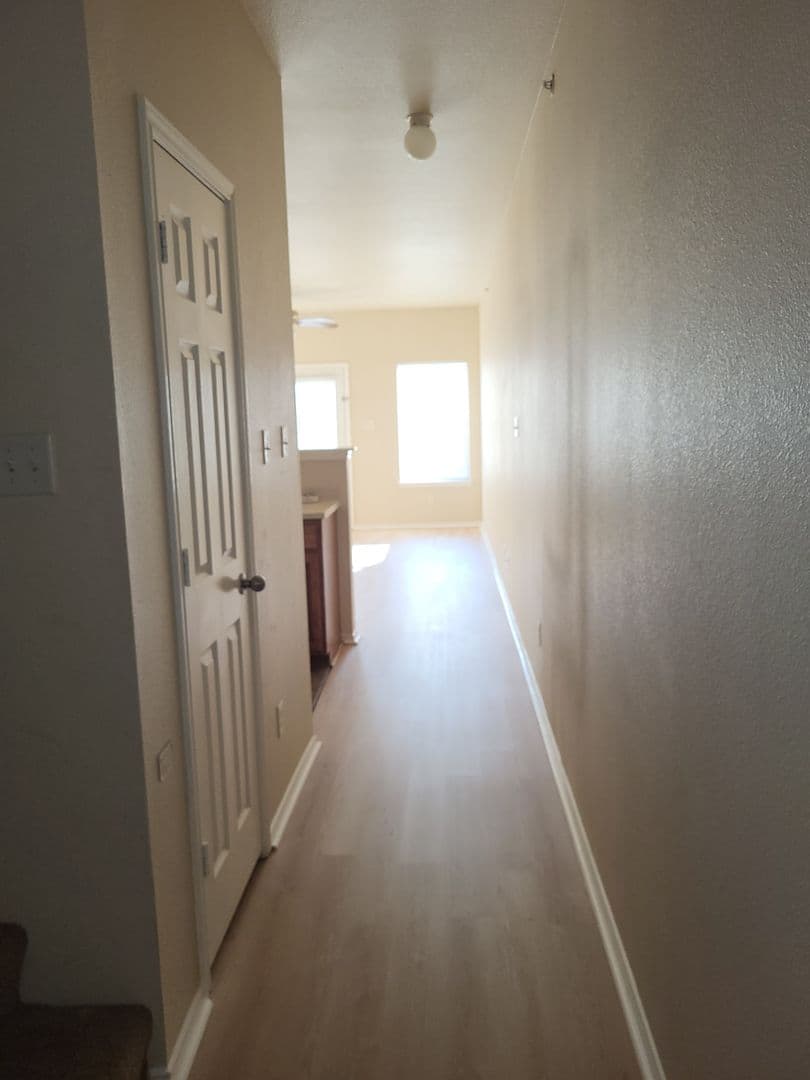 San Antonio Townhome: 10719 Mathom Landing Unit 3