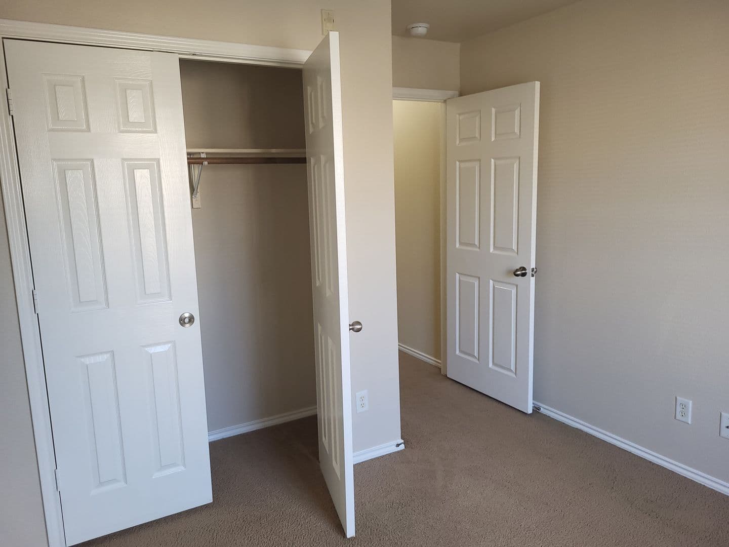 San Antonio Townhome: 10719 Mathom Landing Unit 3