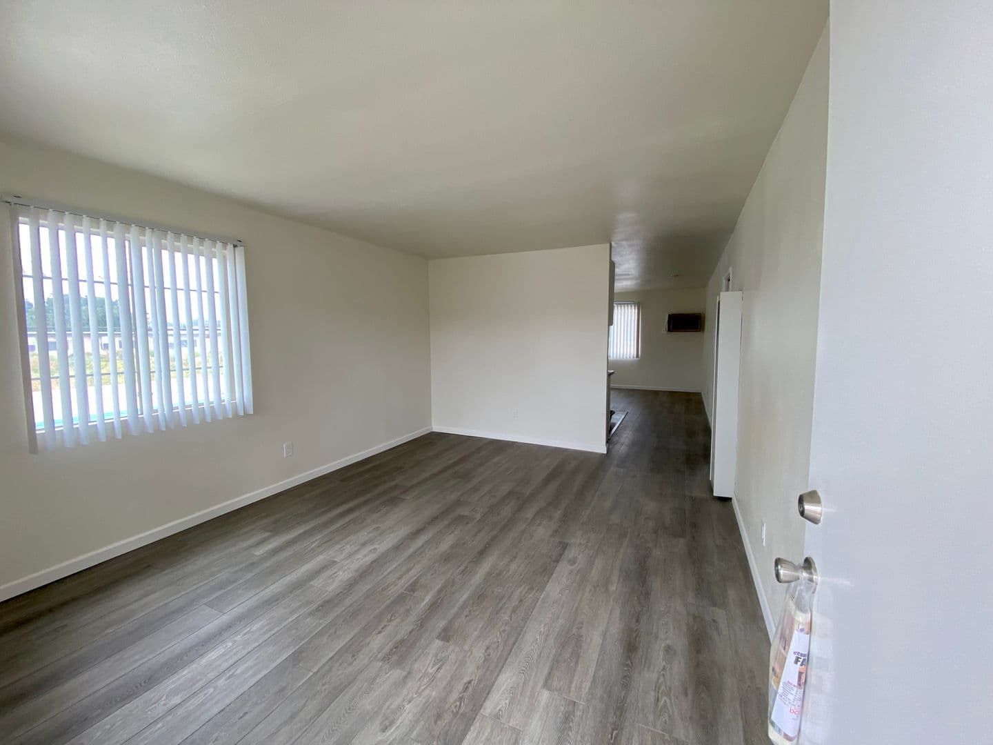 Pomona Apartment: 1047 W 8th St.