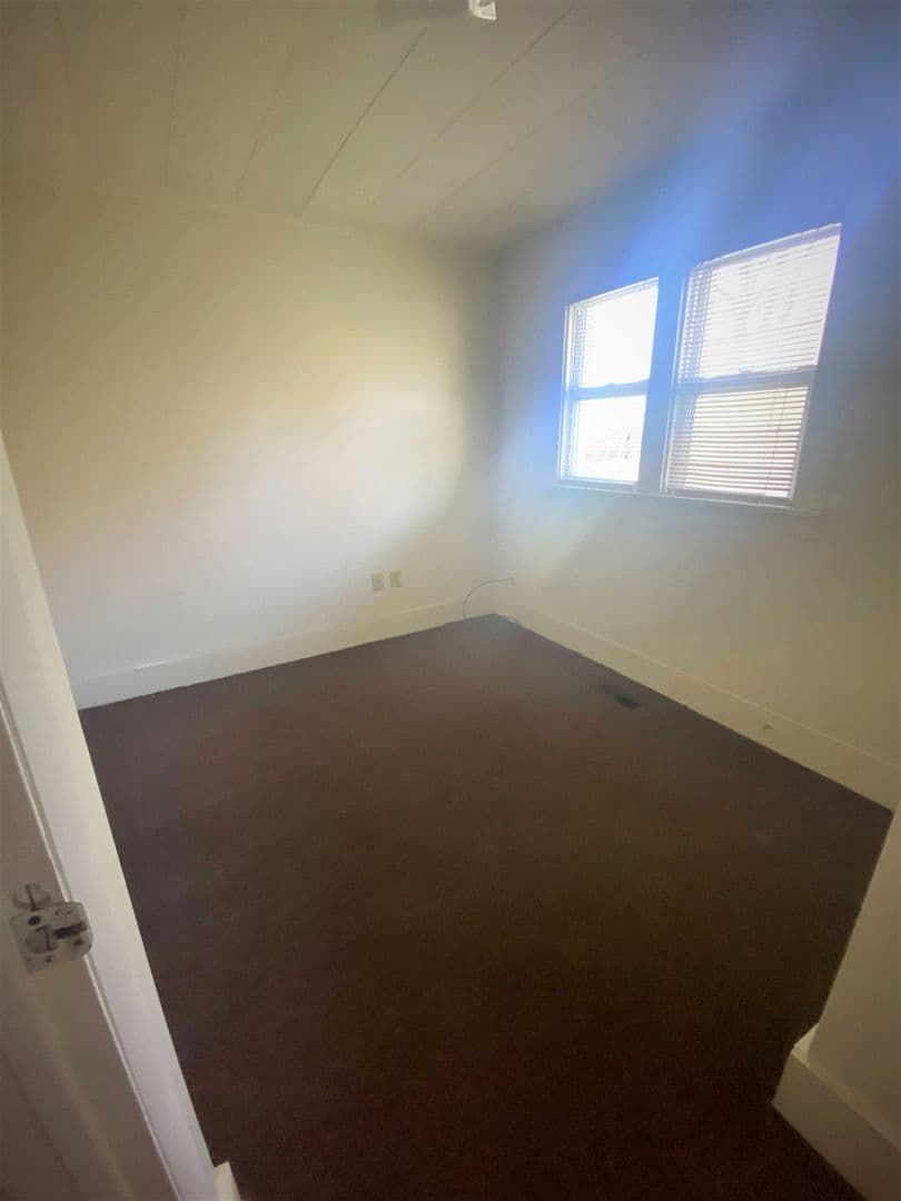 West Carrollton Apartment: 137 E Shannon Ave Apt B
