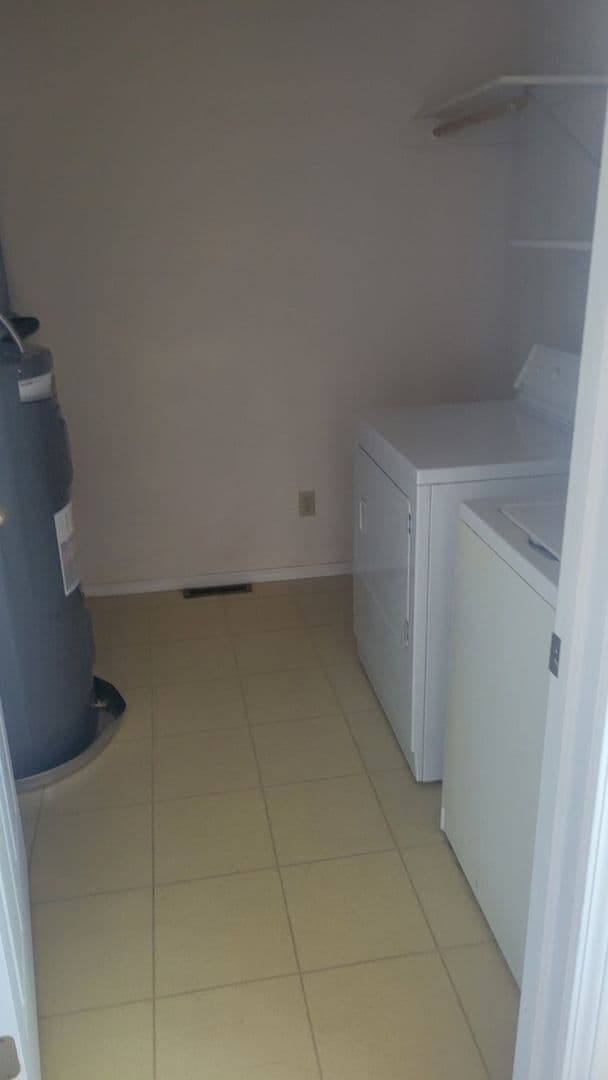 Gooding Apartment: Nevada Street