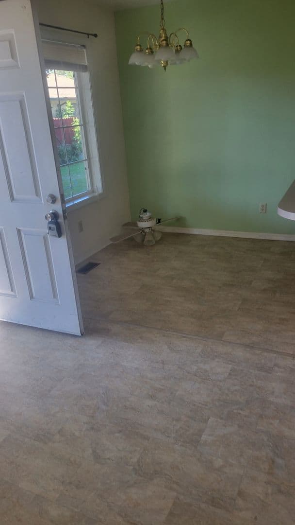 Gooding Apartment: Nevada Street