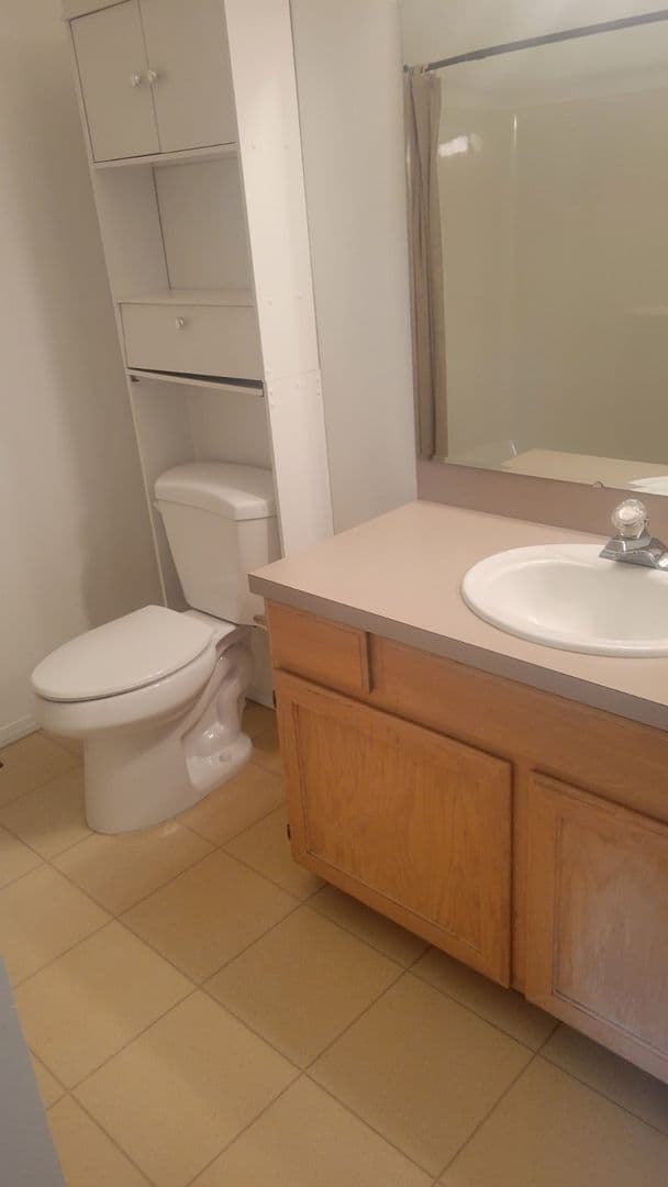 Gooding Apartment: Nevada Street