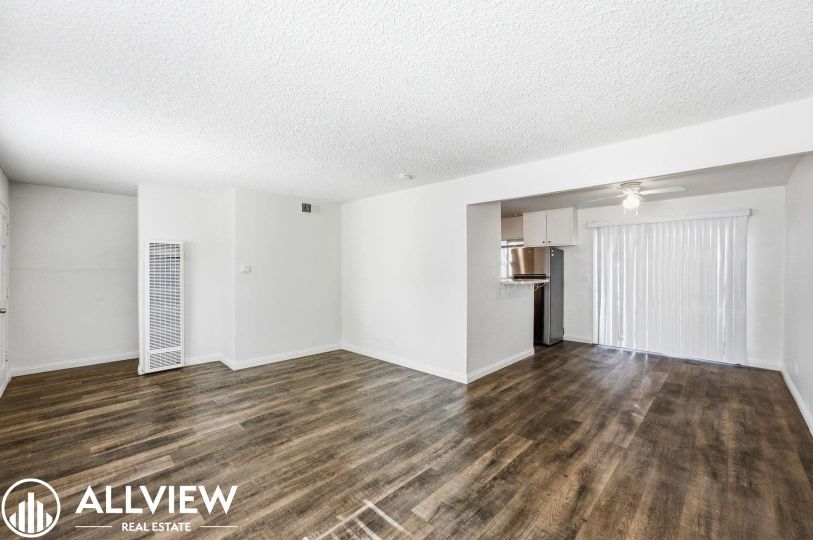 Anaheim Apartment: 3410 West Olinda Lane