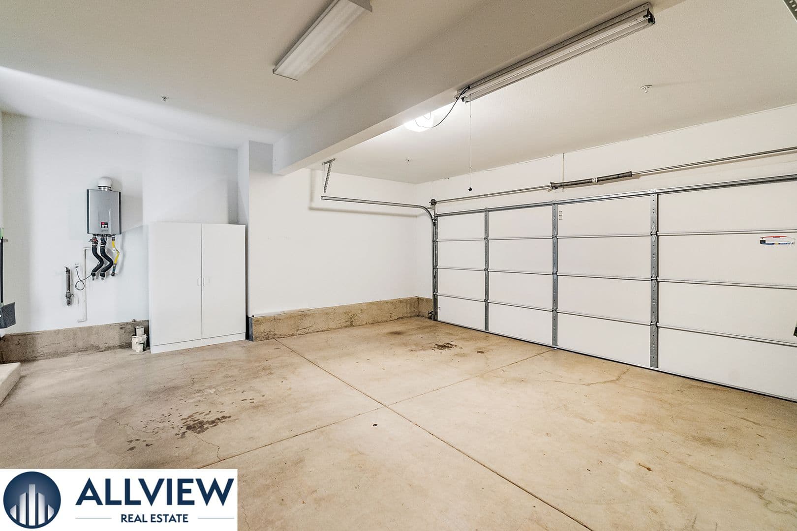 Irvine Townhome: 42 Bijou