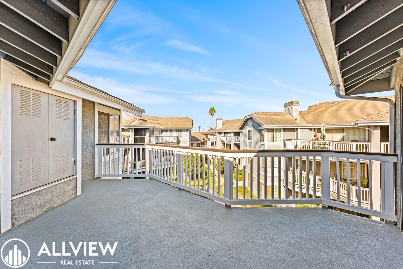 Garden Grove House: 10371 Garden Grove Boulevard Apartment 49