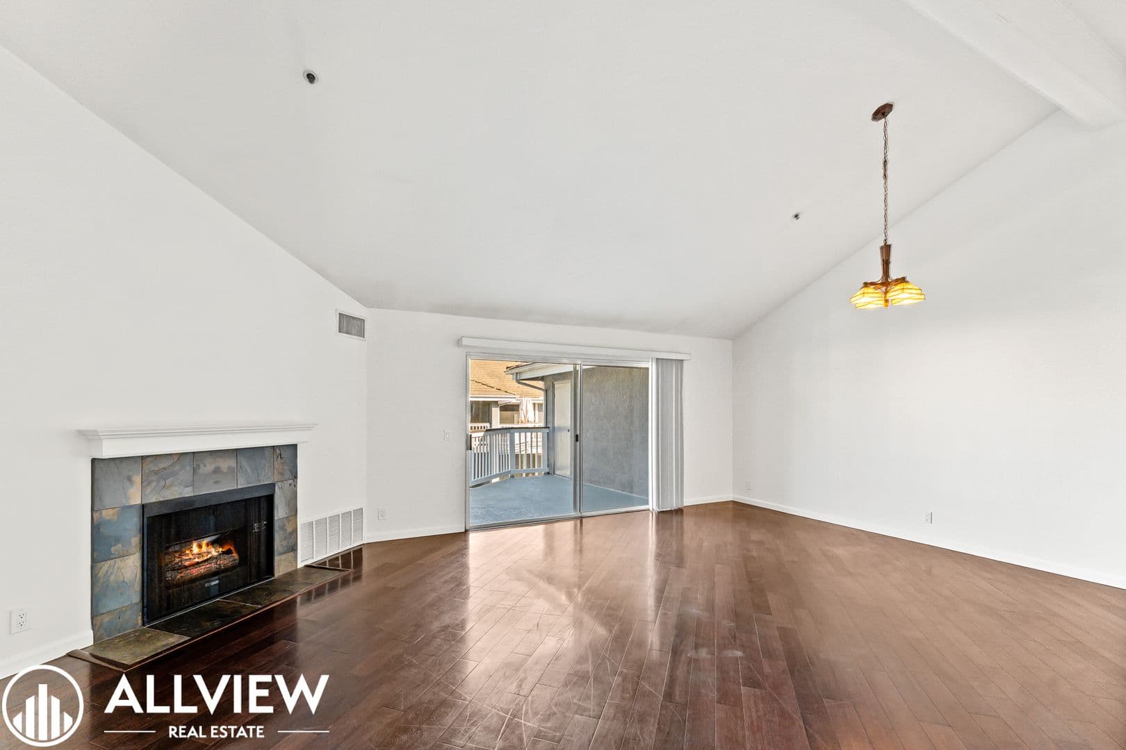 Garden Grove House: 10371 Garden Grove Boulevard Apartment 49