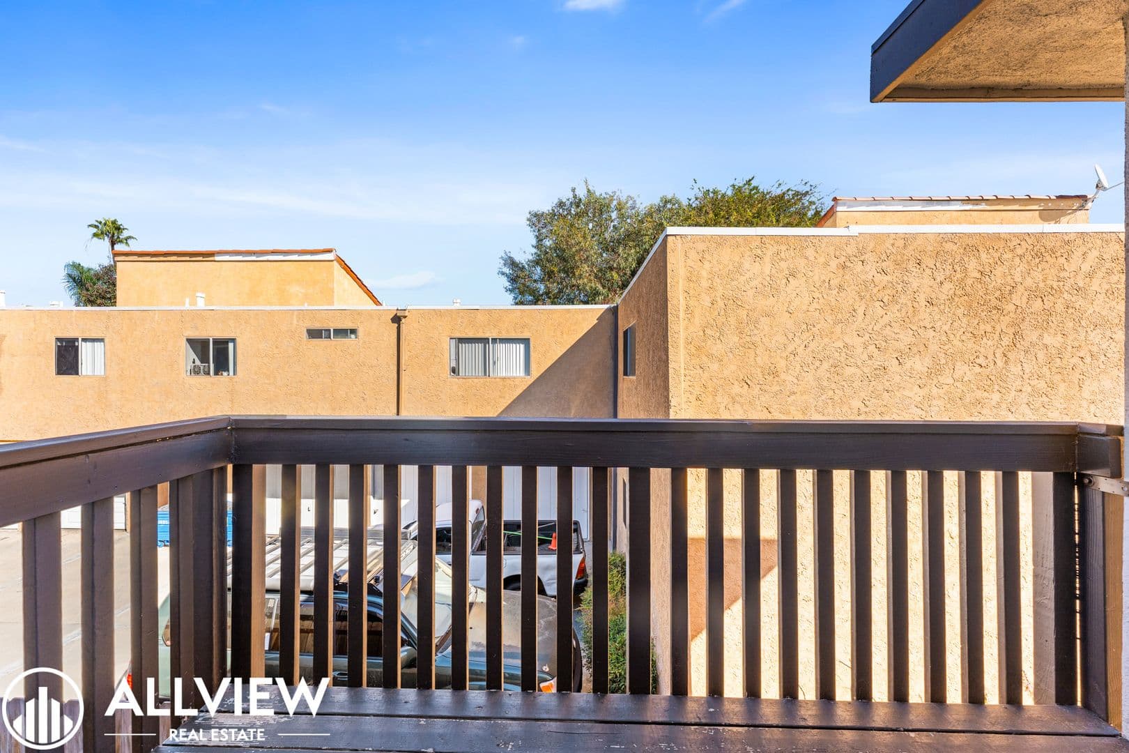 Huntington Beach Apartment: 16972 Lynn Lane