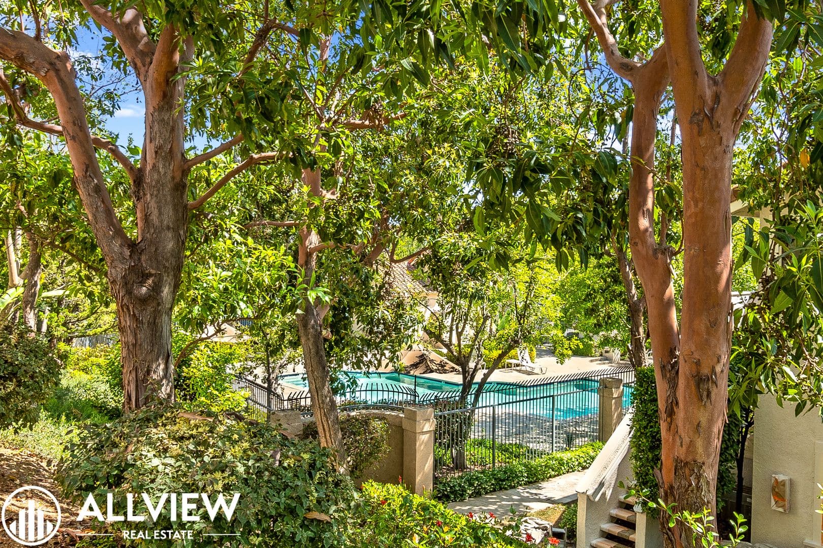 Rancho Santa Margarita Condo: 15 Gaviota