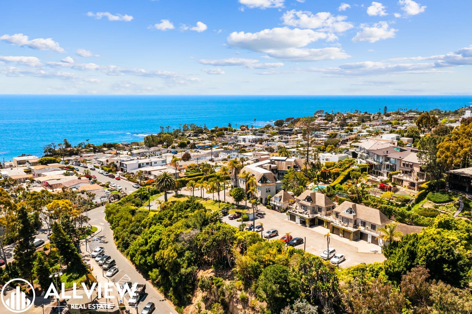 Laguna Beach Apartment: 770 Hillcrest Drive