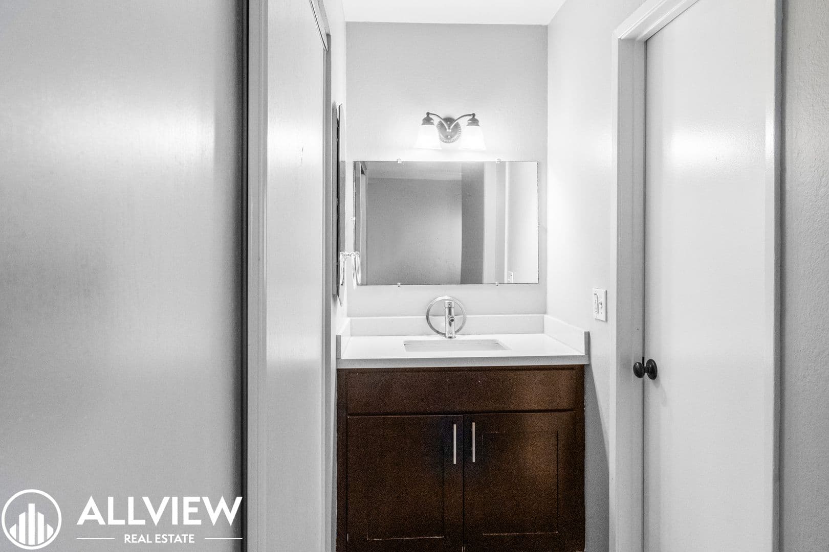 Huntington Beach Apartment: 16972 Lynn Lane