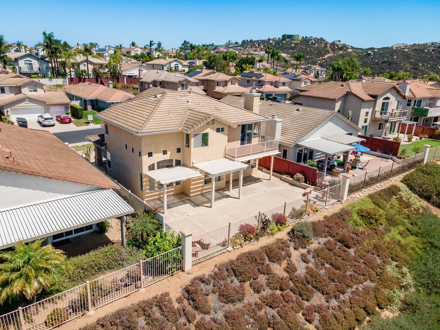 Escondido House: 2283 Rock View Glen