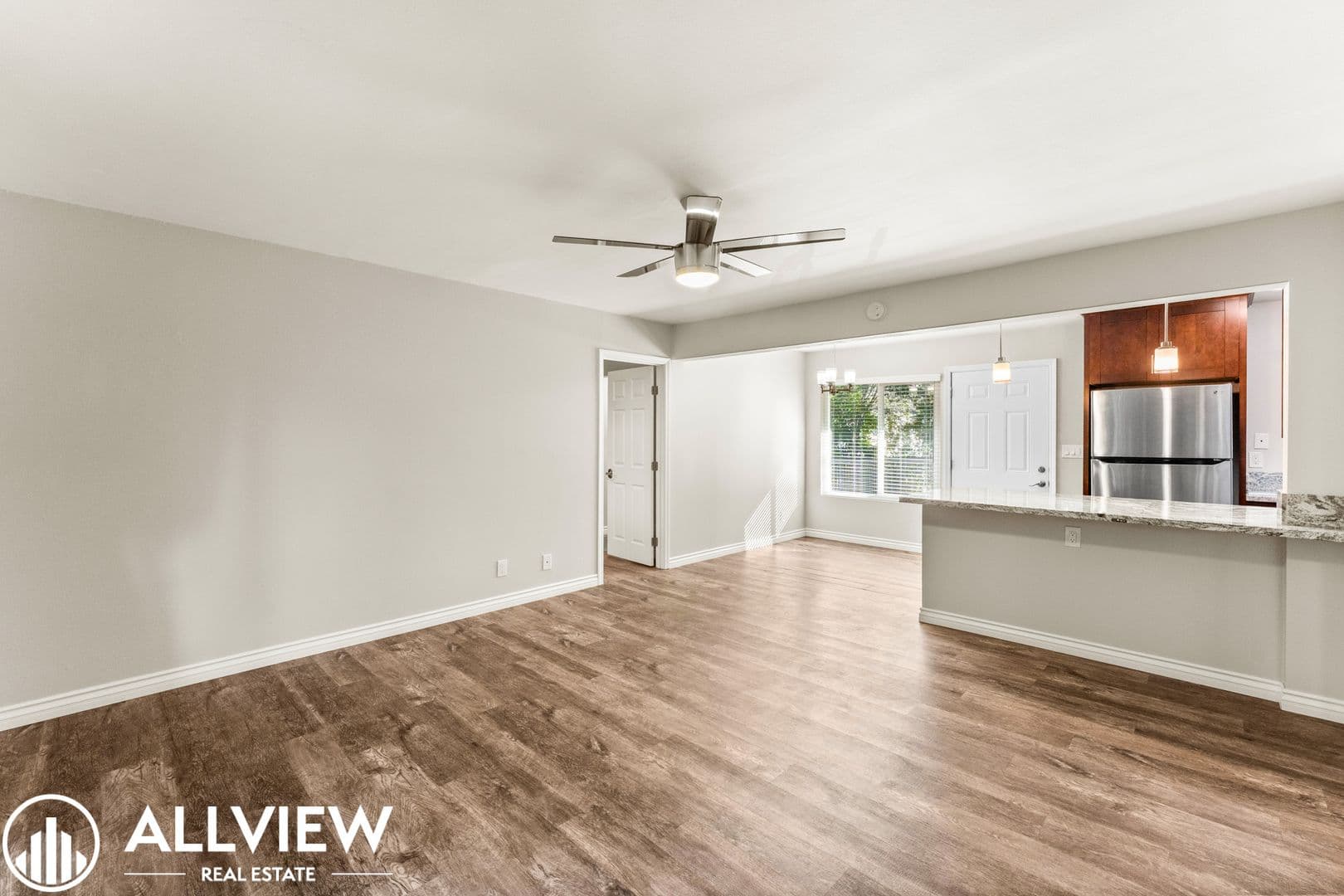 Costa Mesa Apartment: 2466 Santa Ana Ave
