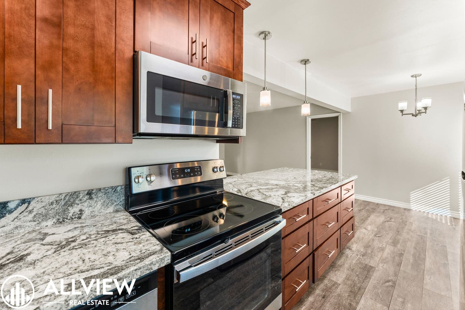 Costa Mesa Apartment: 2466 Santa Ana Ave