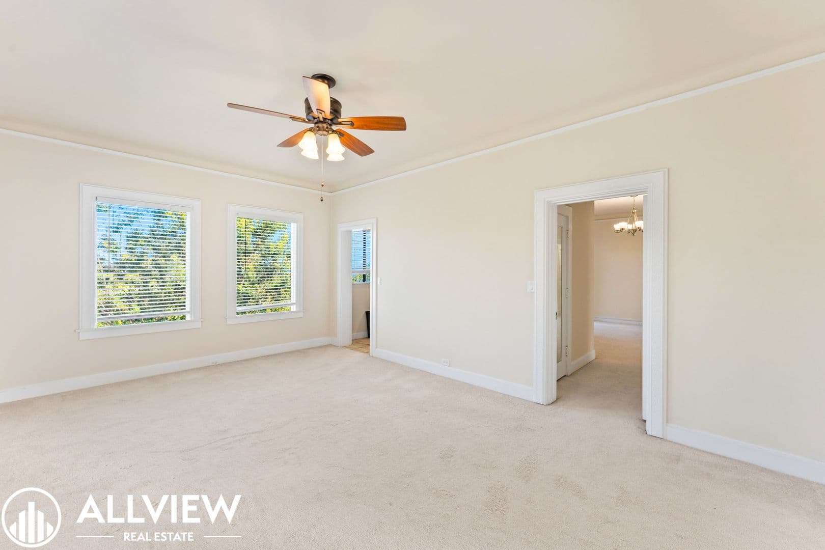 Laguna Beach Apartment: 770 Hillcrest Drive