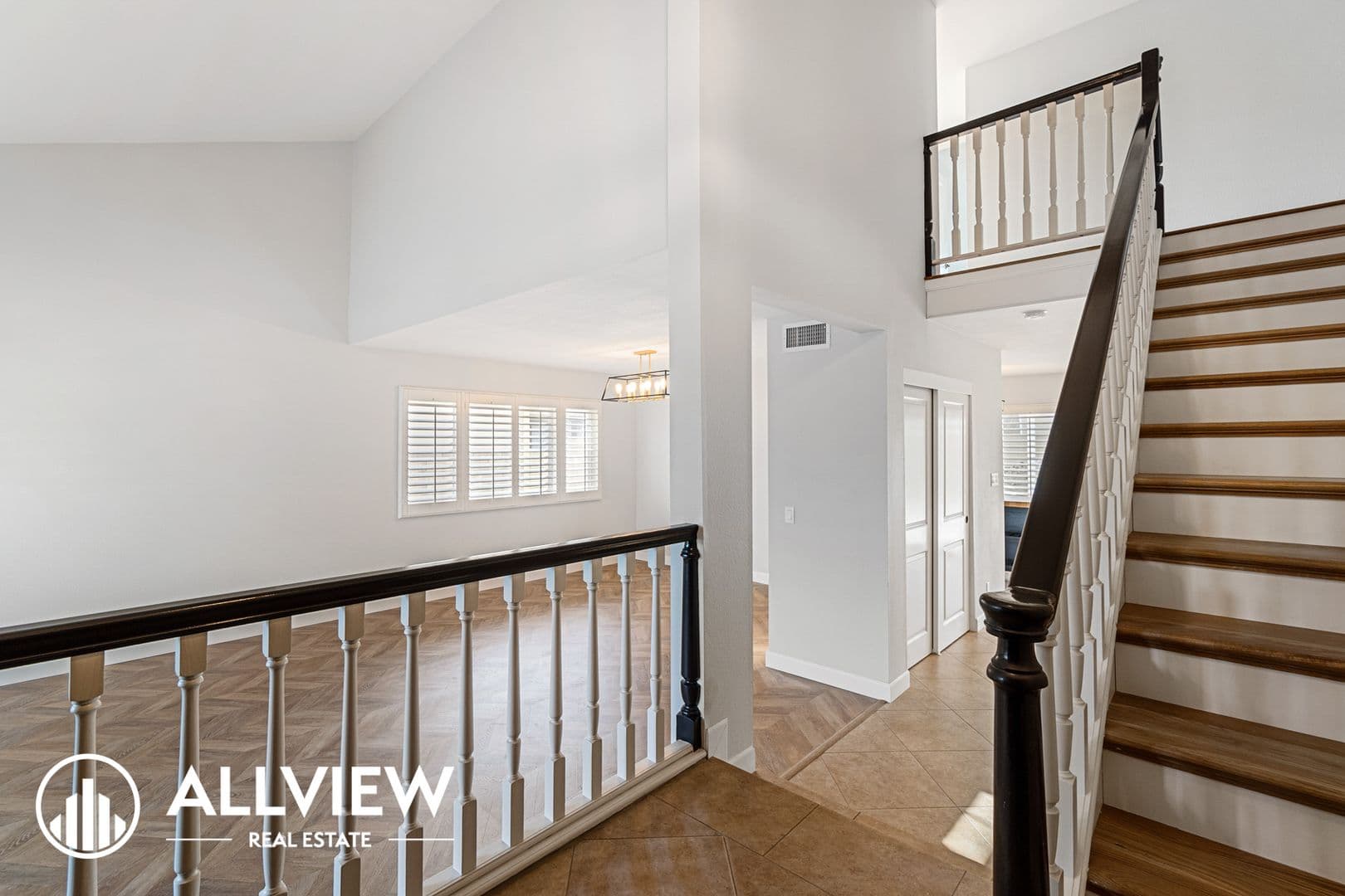 Huntington Beach House: 6351 Glenfox Drive