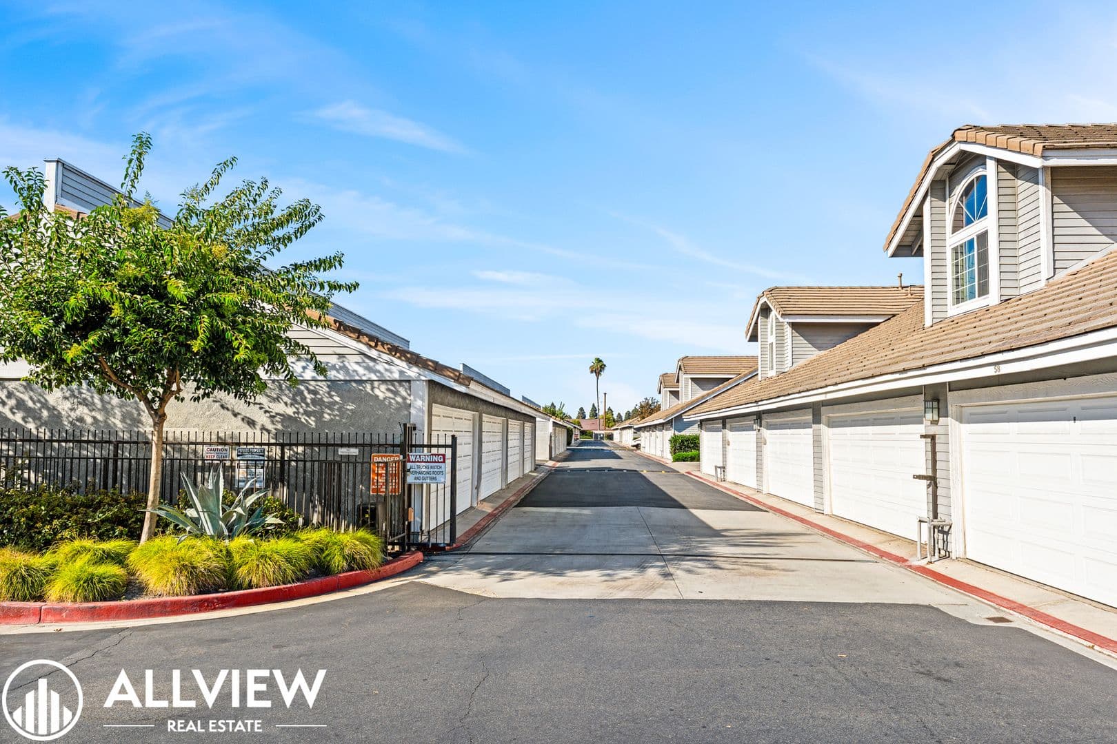 Garden Grove House: 10371 Garden Grove Boulevard Apartment 49