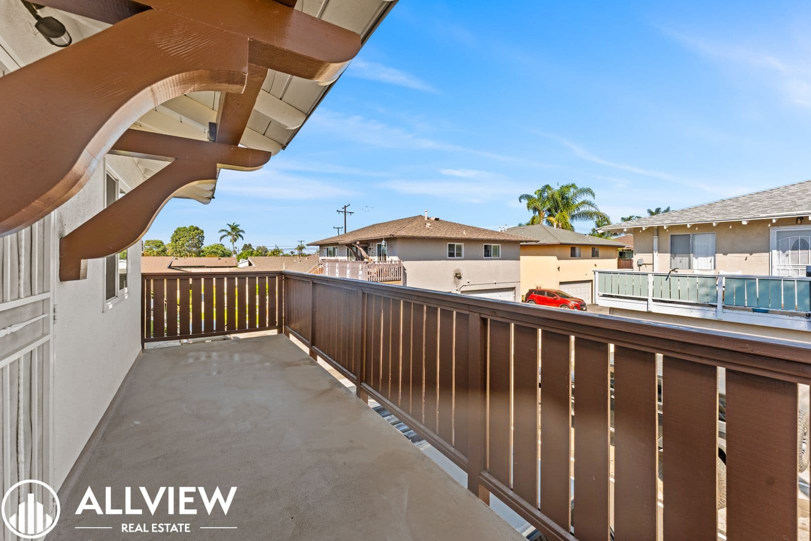 Huntington Beach Apartment: 16661 Bartlett Lane