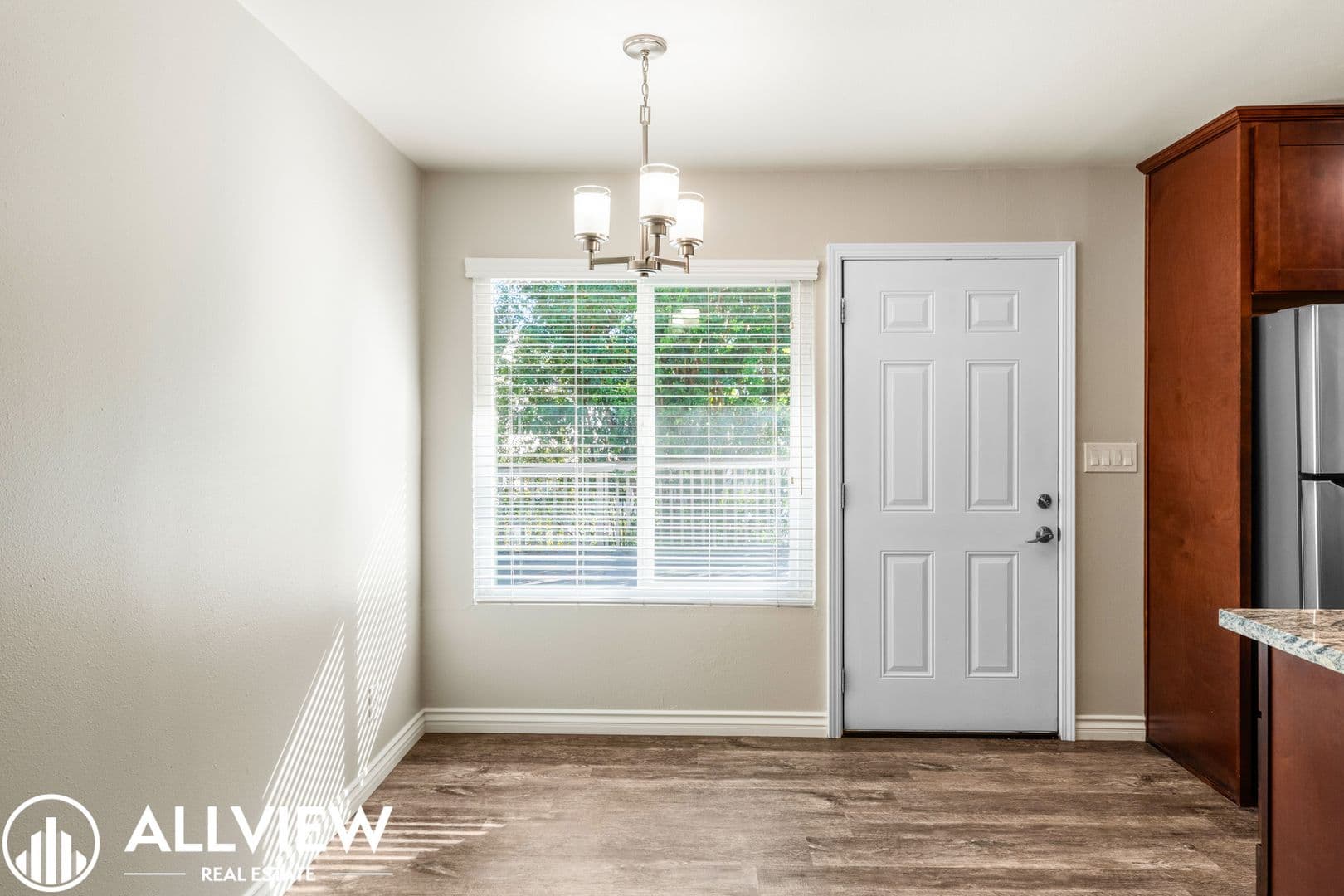 Costa Mesa Apartment: 2466 Santa Ana Ave