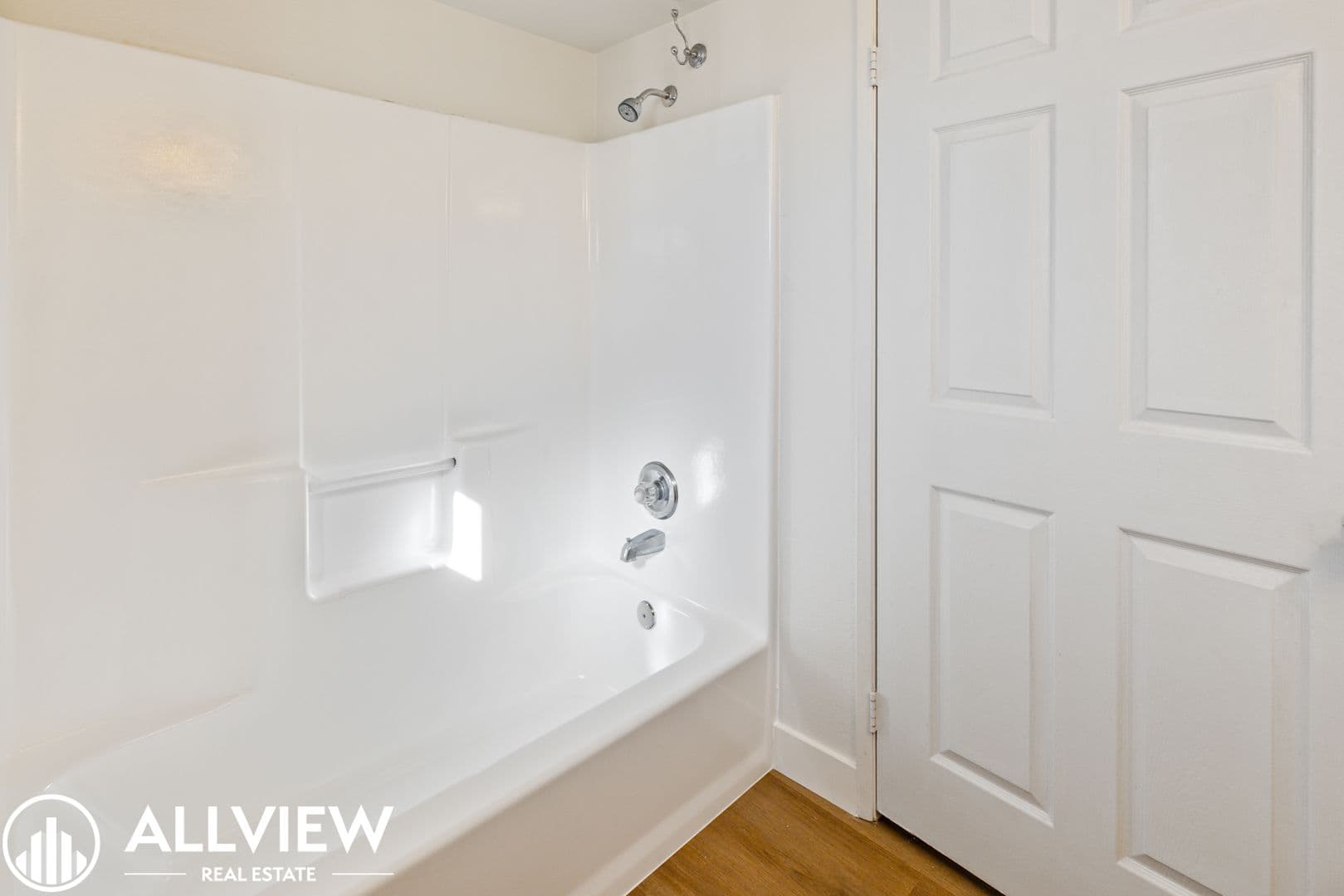 Whittier Apartment: 11325 Laurel Avenue