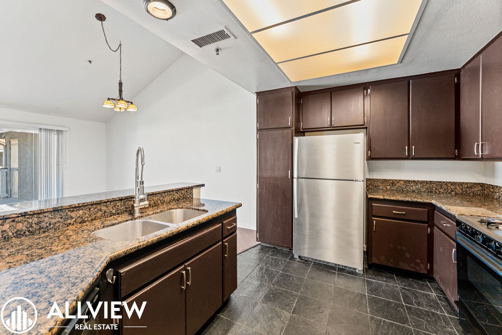 Garden Grove House: 10371 Garden Grove Boulevard Apartment 49