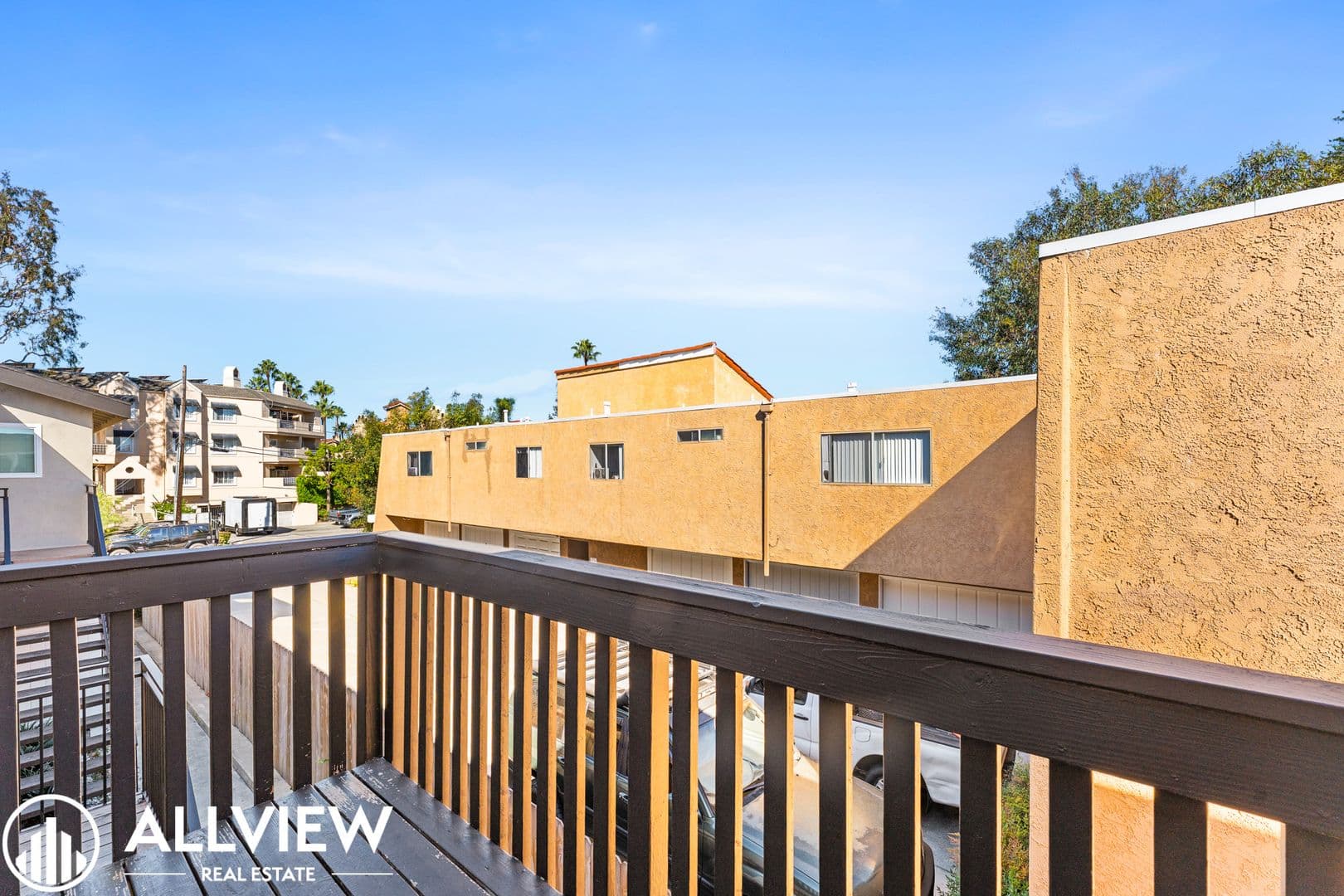 Huntington Beach Apartment: 16972 Lynn Lane