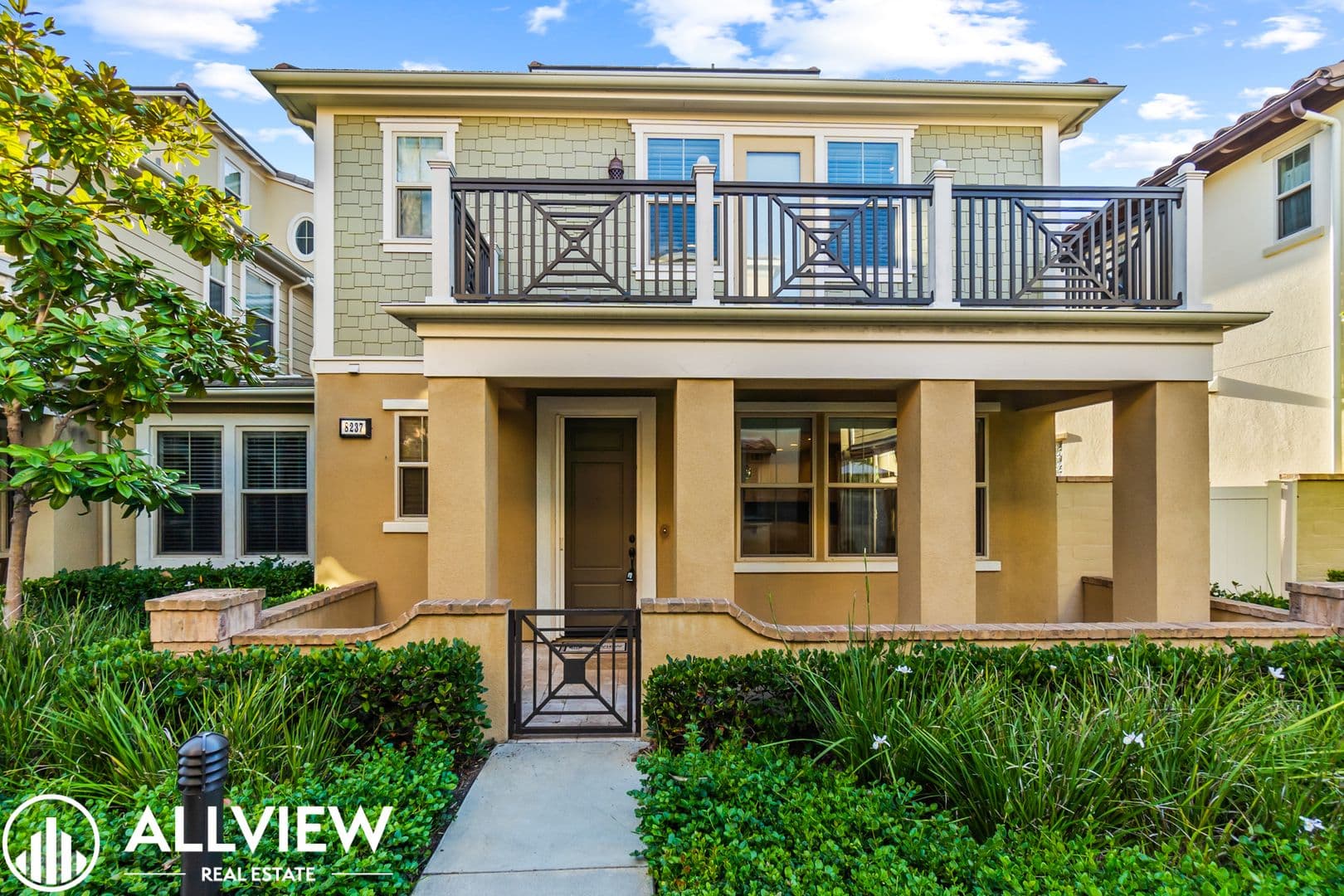 Huntington Beach House: 8237 Kendall Drive
