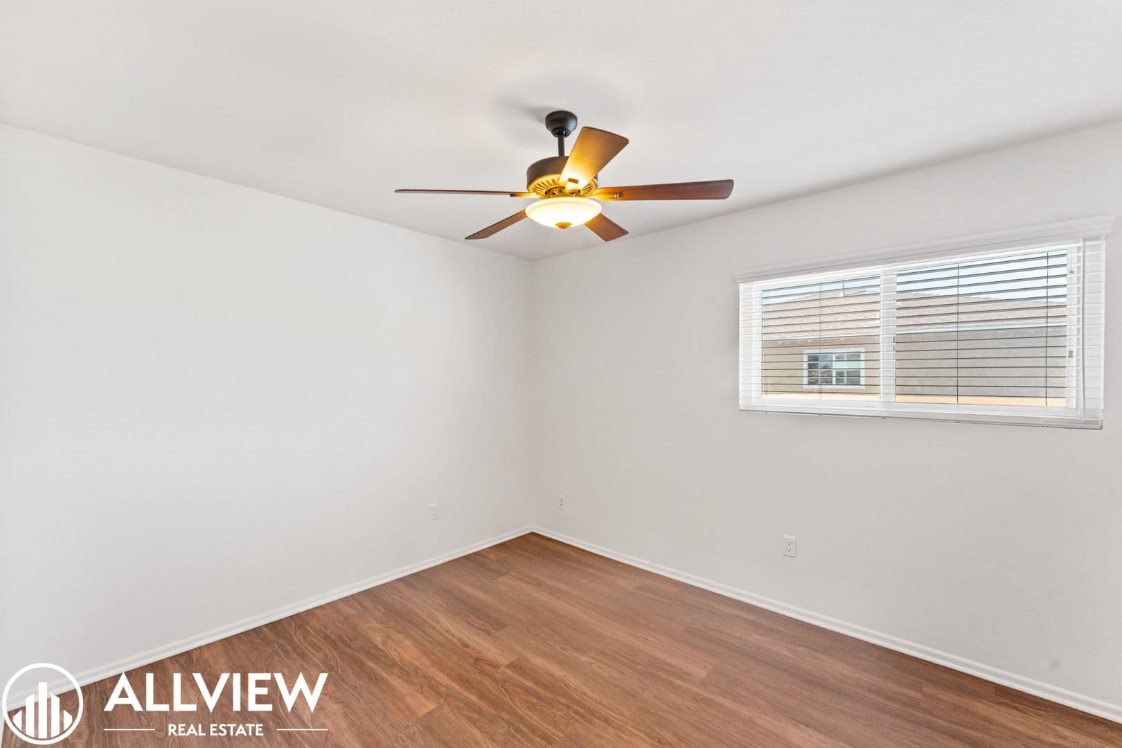 Huntington Beach Apartment: 16661 Bartlett Lane