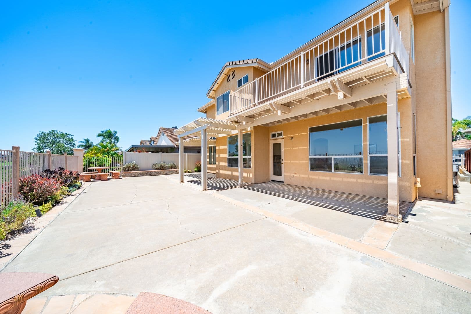 Escondido House: 2283 Rock View Glen