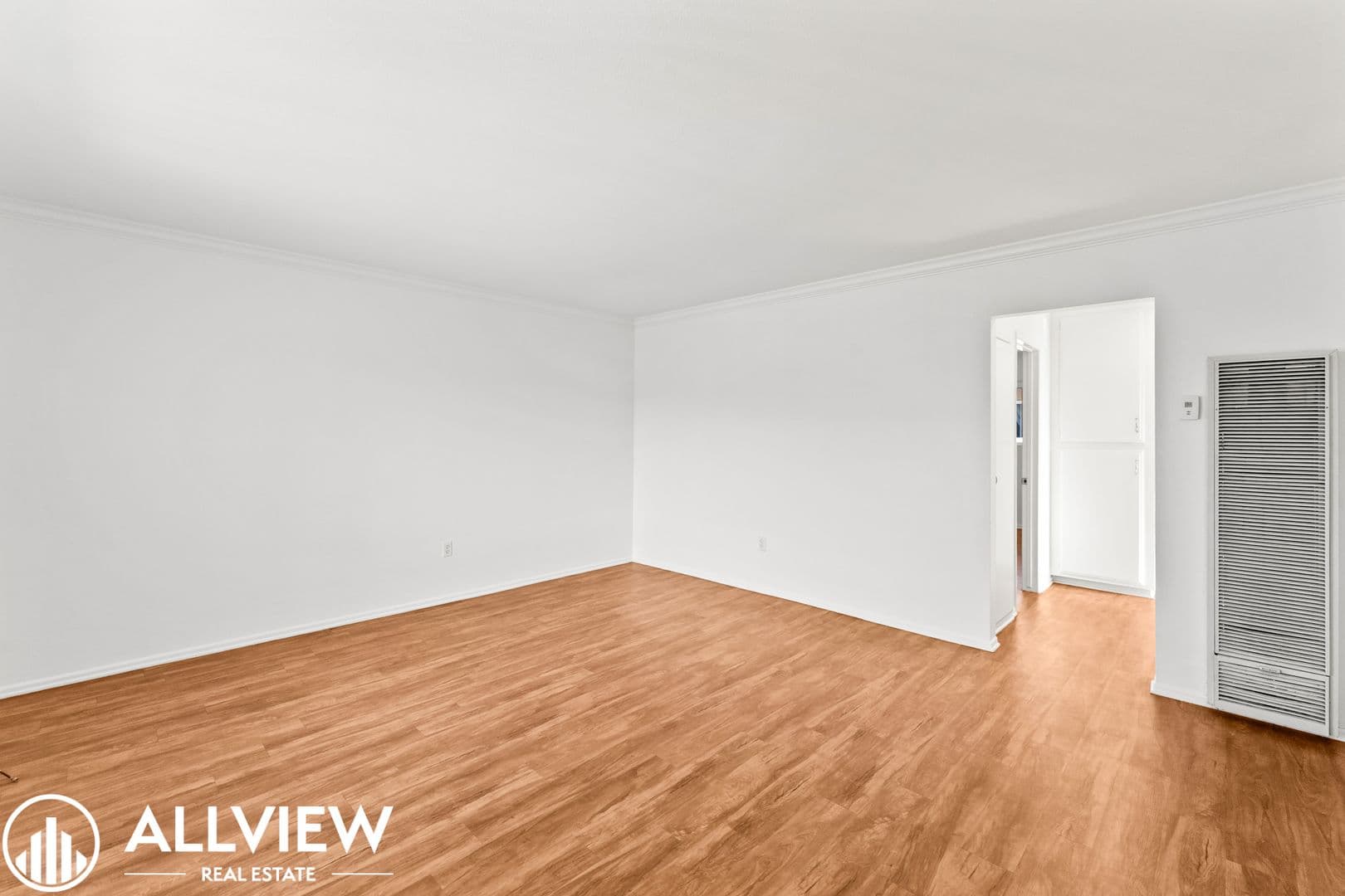 Huntington Beach Apartment: 16661 Tunstall Lane