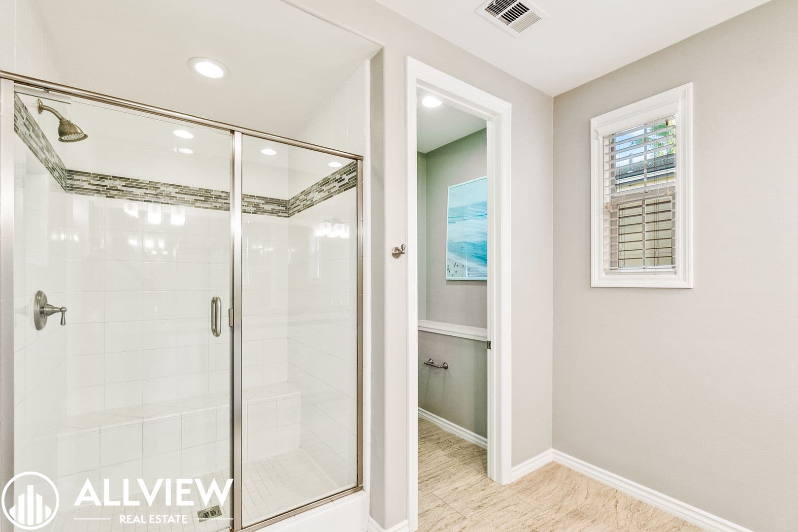 Huntington Beach House: 8237 Kendall Drive