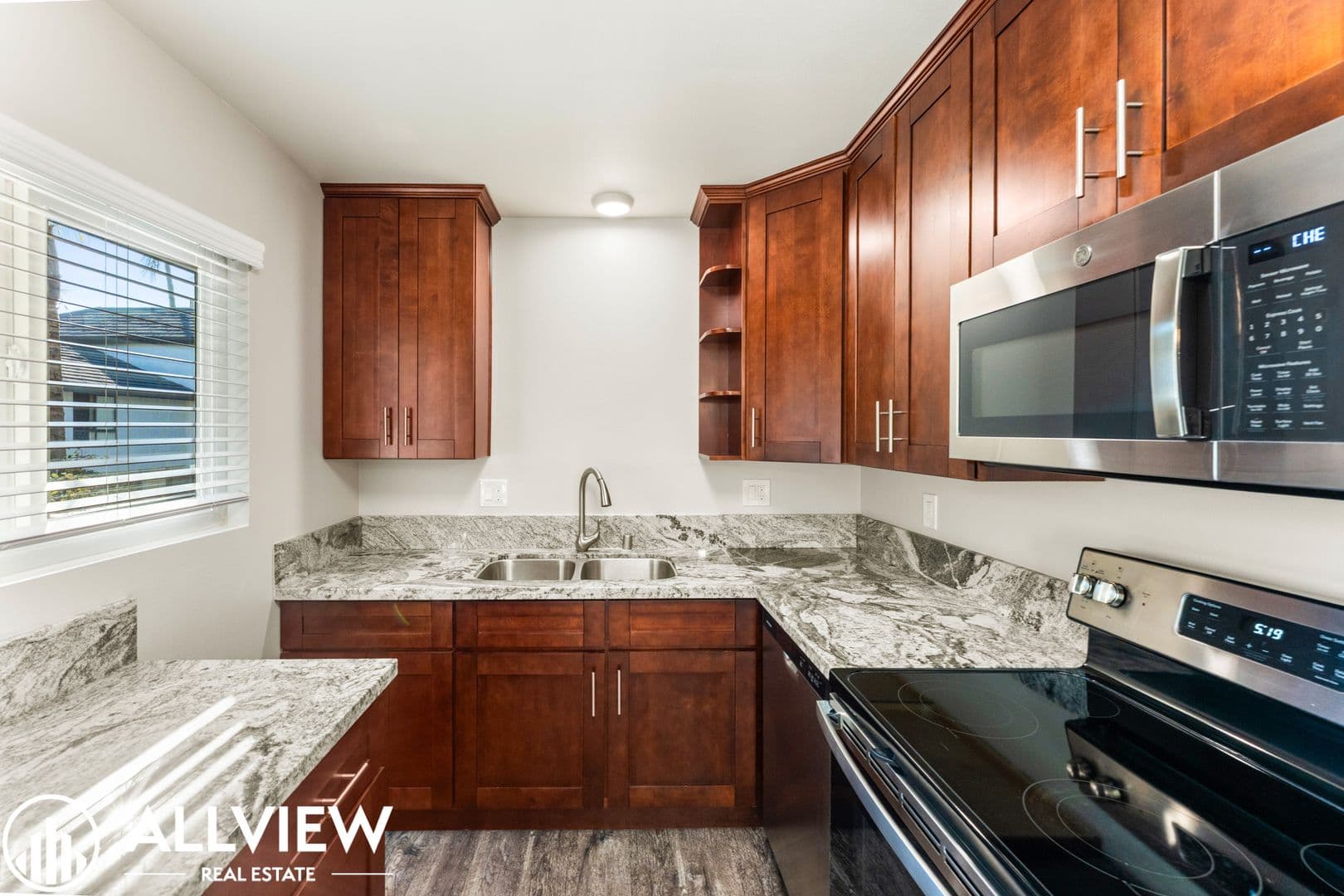 Costa Mesa Apartment: 2466 Santa Ana Ave