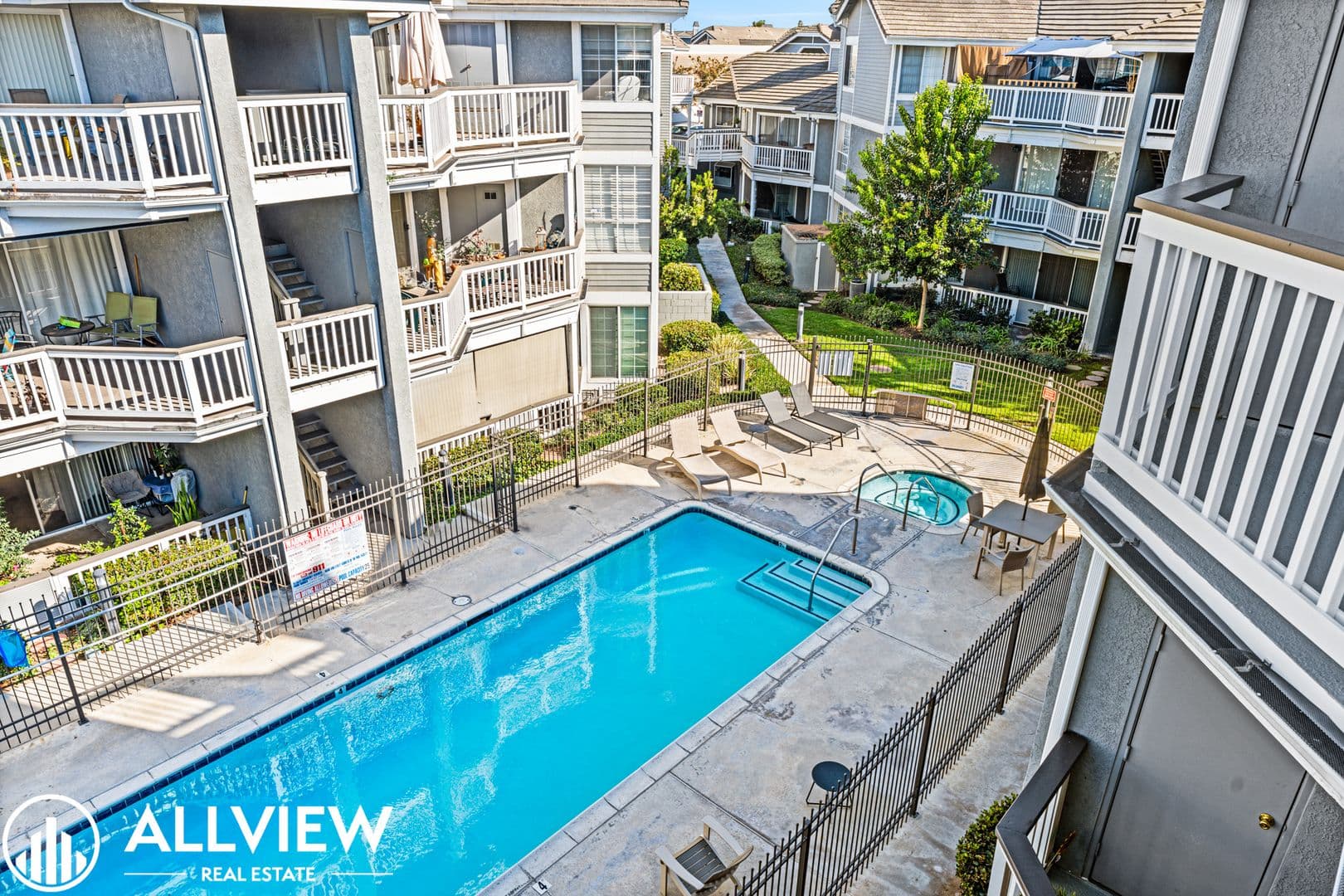 Garden Grove House: 10371 Garden Grove Boulevard Apartment 49