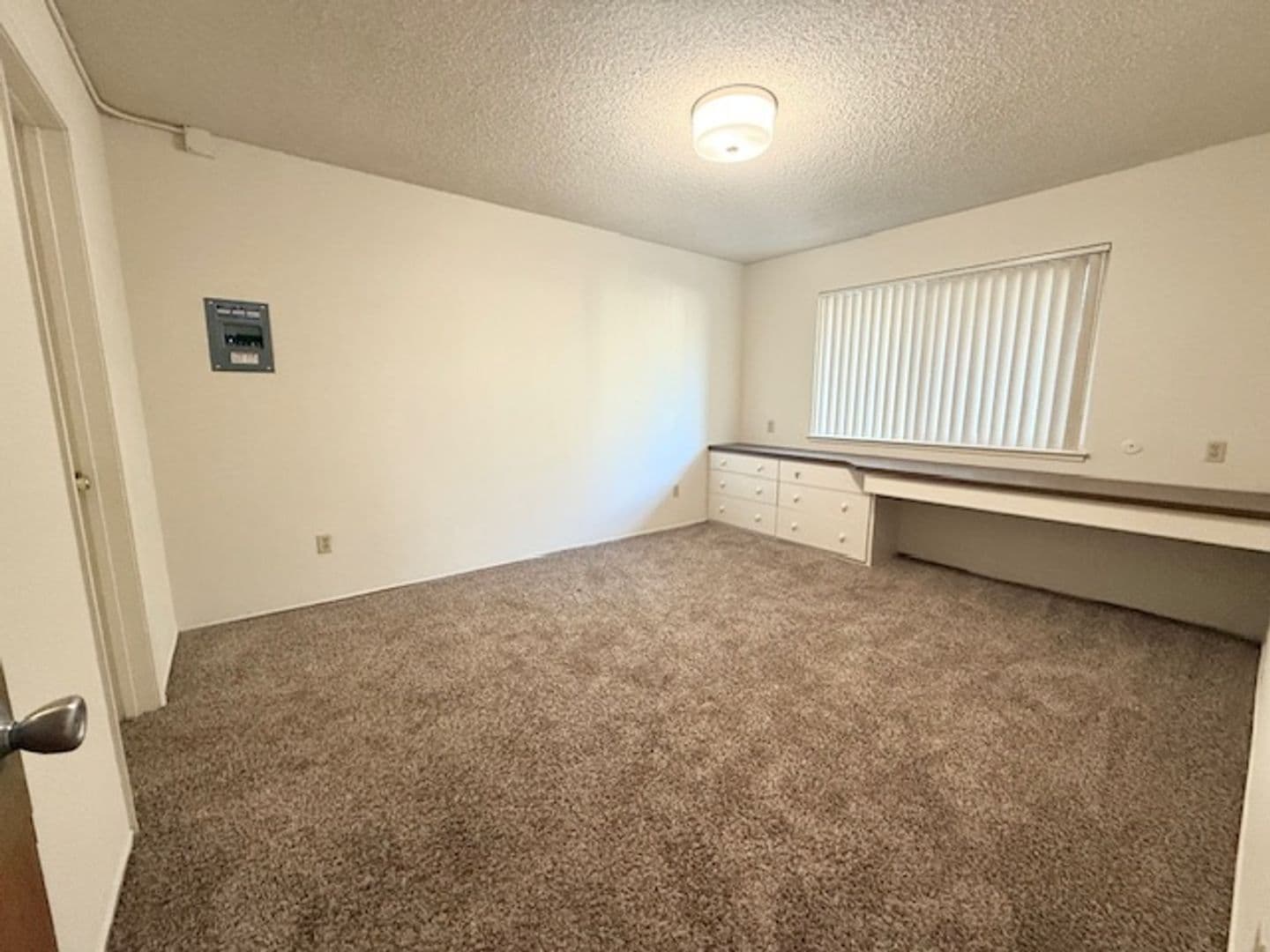 Davis Apartment: 224 A Street