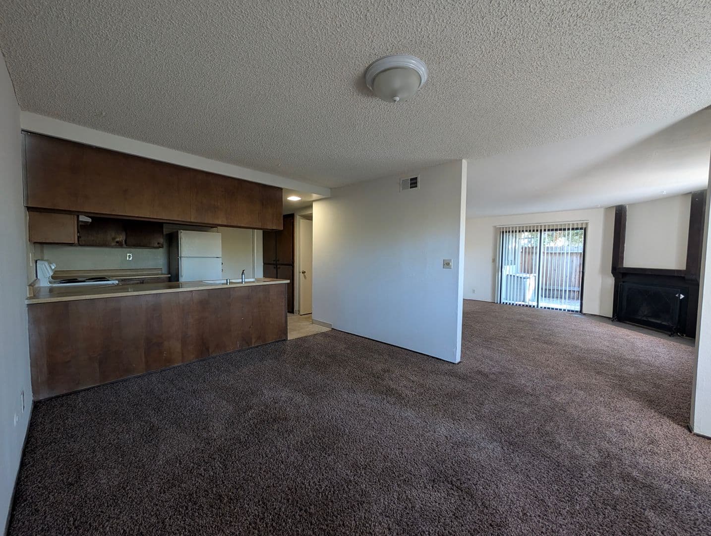 Davis House: 3401 Bermuda #35