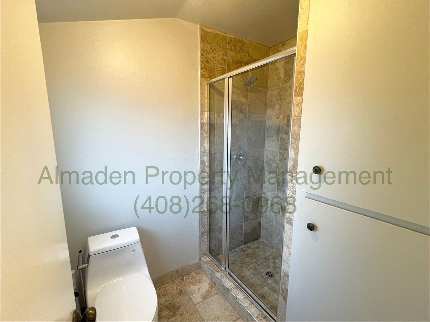 San Jose House: 1278 Oakglen Way