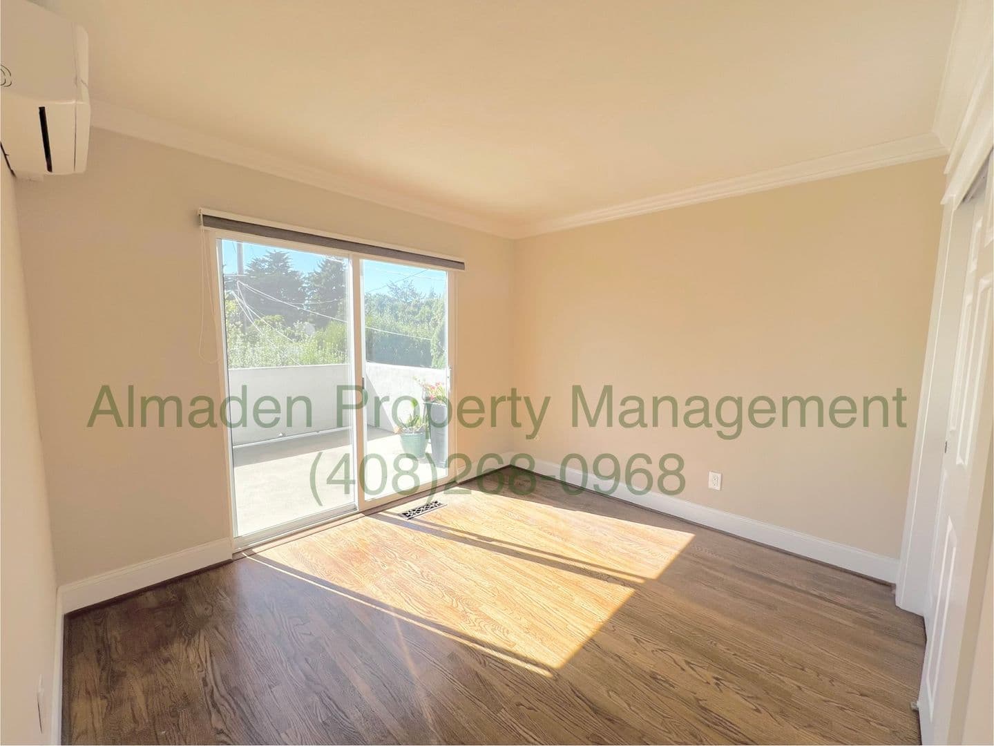 Aptos House: 415 Monterey Dr.