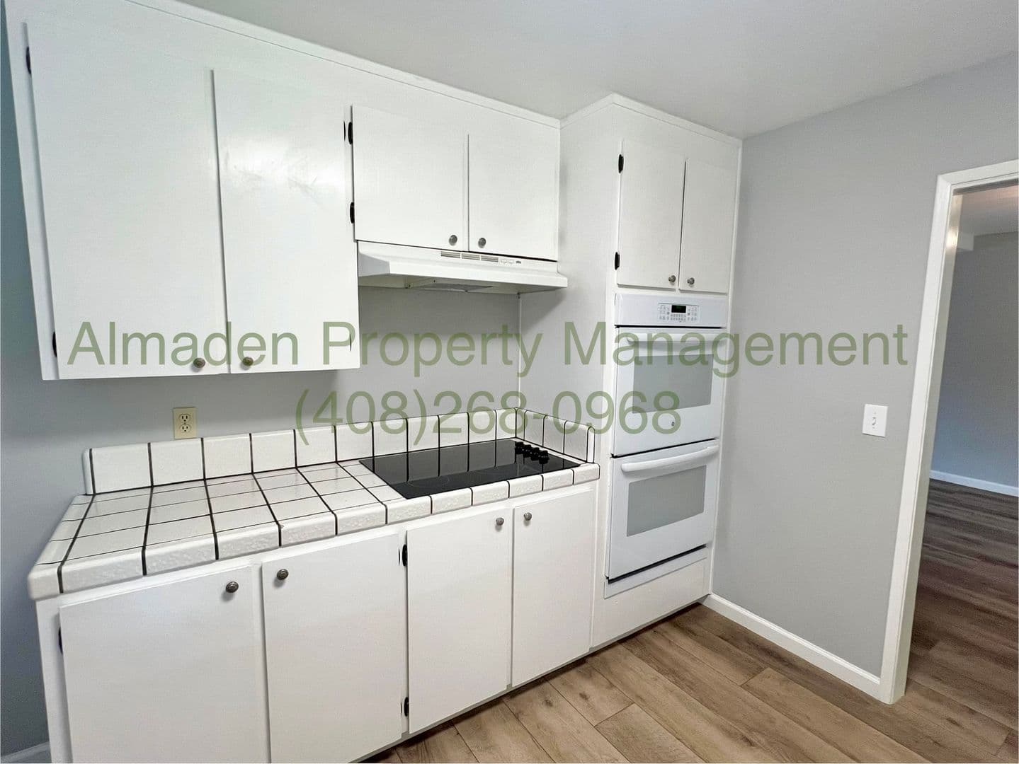 San Jose House: 1278 Oakglen Way