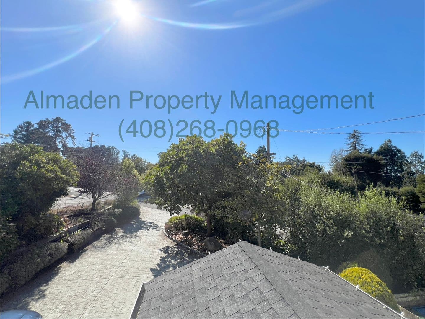 Aptos House: 415 Monterey Dr.