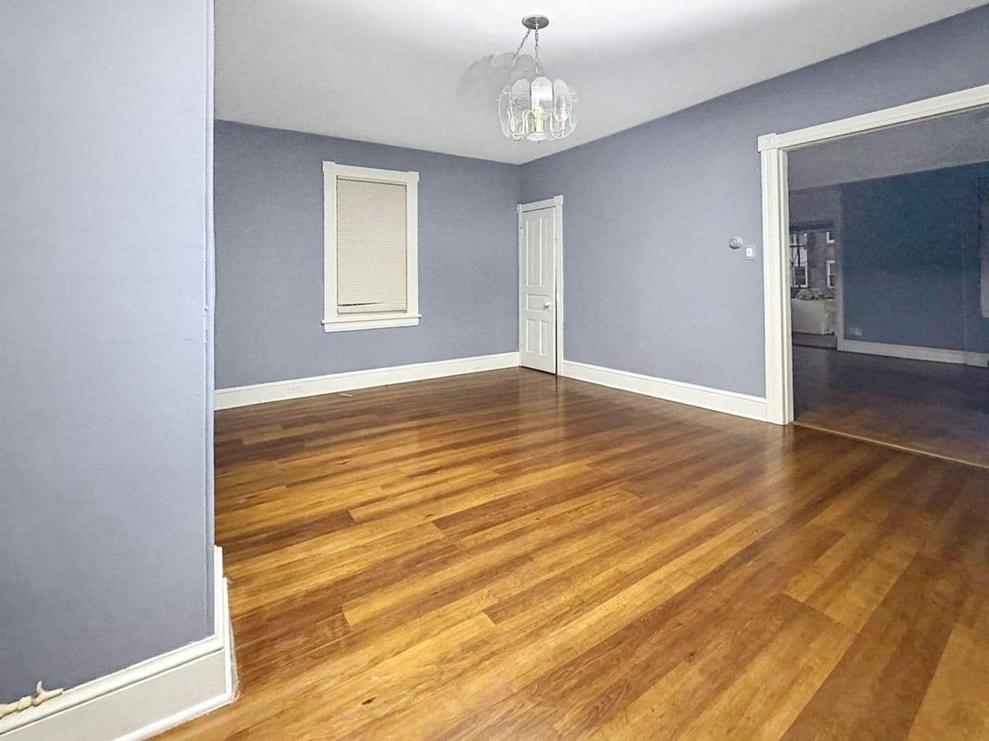 Atlantic City House: 704 N Michigan Ave