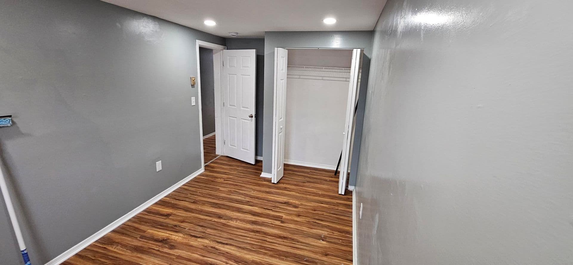 Newark Apartment: 12 N 11th St