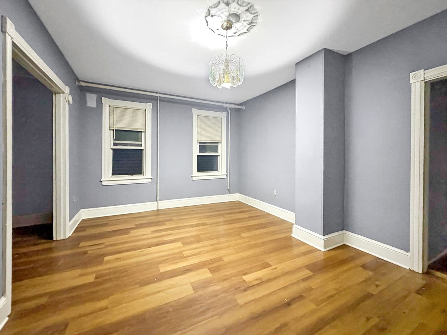 Atlantic City House: 704 N Michigan Ave
